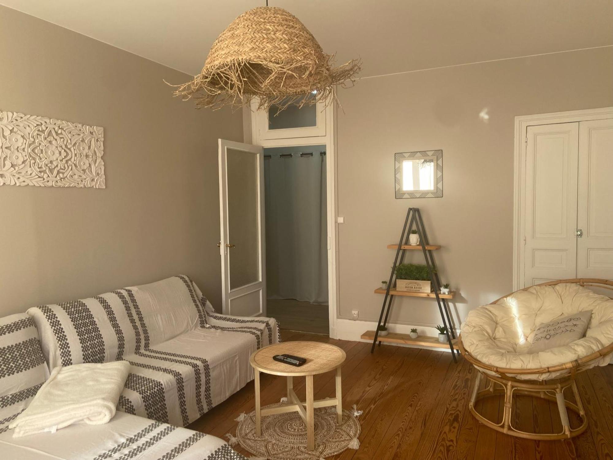 Le Bon Coin Apartamento Le Creusot Exterior foto